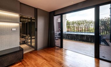12 Bedroom Villa for sale in Hua Mak, Bangkok