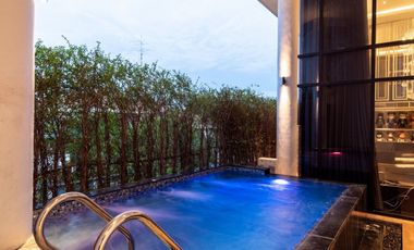 12 Bedroom Villa for sale in Hua Mak, Bangkok
