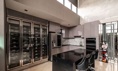 12 Bedroom Villa for sale in Hua Mak, Bangkok
