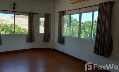 4 Bedroom House for Rent in Mae Hia