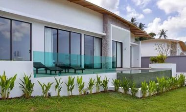 Resonant Villa: MA Seaview Exclusive, 300 SqM w/ 3 Beds