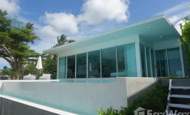 Beachfront Pool Villas