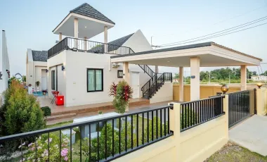 3 Bedroom Villa for sale in Na Yang, Phetchaburi