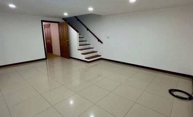 2+1 bedroom house with pool access in ChoenMon