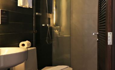 Luxury Coastal Living Unlocked: CHUZ Villas Samui