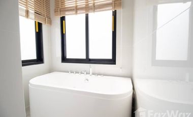4 Bedroom House for sale in Pa Daet, Chiang Mai