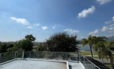 Very nice Lake View. 24 hours security.