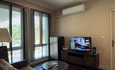 Very nice Lake View. 24 hours security.