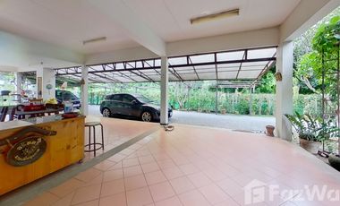 5 Bedroom House for sale at Chiangmai Lake Land