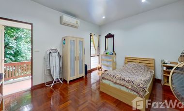 5 Bedroom House for sale at Chiangmai Lake Land
