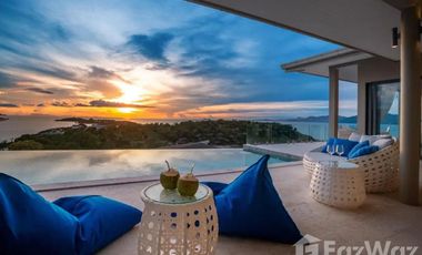 Incredible Pool Villa Seaview