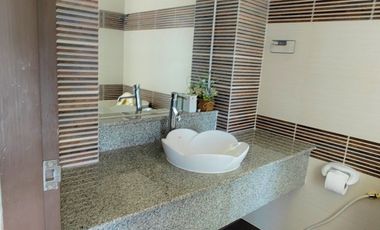 2 Bedrooms for rent at Baan Hansa Condo