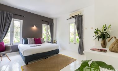 Beach Paradise Awaits! Treat Yourself to a Charming Beach Cottage