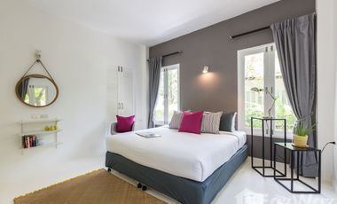 Beach Paradise Awaits! Treat Yourself to a Charming Beach Cottage