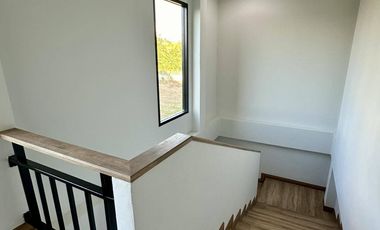 3 Bedroom House for sale in Saraphi, Chiang Mai