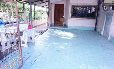 2 Bedroom Townhouse for sale at Moo Baan Nisachon