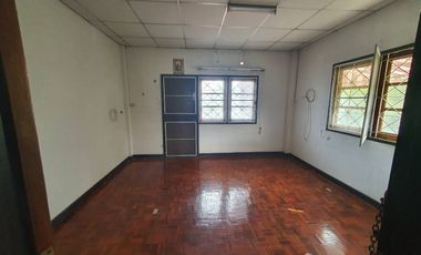 2 Bedroom Townhouse for sale at Moo Baan Nisachon