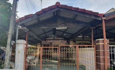 2 Bedroom Townhouse for sale at Moo Baan Nisachon