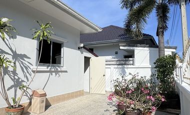 3 Bedrooms For RentTropical Garden Village