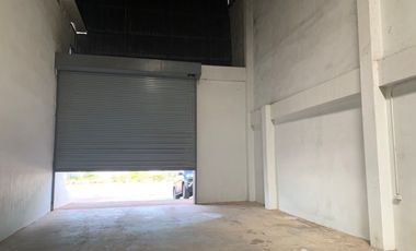 Warehouse for rent in Na Khok, Samut Sakhon