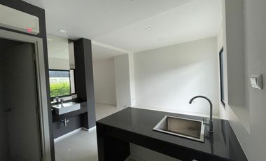 Amazing Townhome Handong