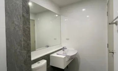 Amazing Townhome Handong