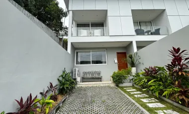 3 Bedrooms Townhouse for rent at Horizon Residence