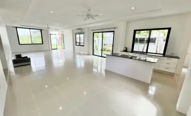 4 Bedroom House for sale in Mu Mon, Udon Thani