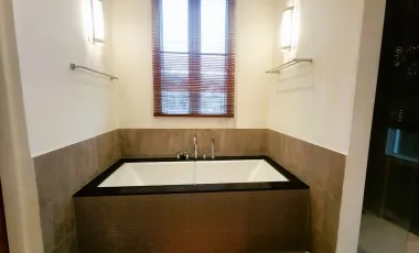 Sublime Abode in Luxurious Enclave: 11M Baht Oasis Awaits
