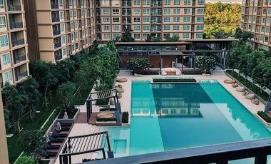 Baan Thew Lom (Studio 1 Bathroom) with Pool view @ 7th floor