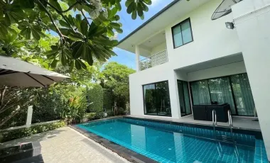 pool villa in blue lagoon