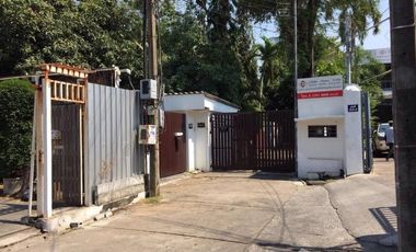 6 Bedroom Villa for sale in Khlong Tan Nuea, Bangkok