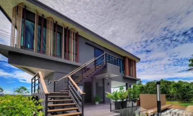 3 Bedroom Townhouse for sale at The Residence Hitech
