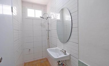 Fully Renovated 2 Bedrooms 2 Bathroom