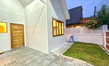 Fully Renovated 2 Bedrooms 2 Bathroom