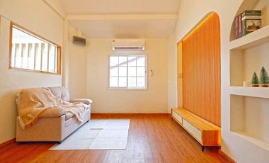 Fully Renovated 2 Bedrooms 2 Bathroom