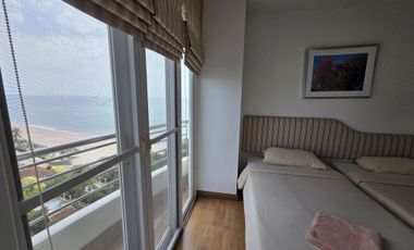 Beachfront Condo with Stunning Sea and Mountain Views