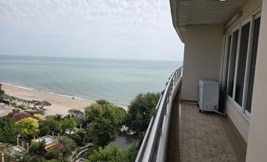 Beachfront Condo with Stunning Sea and Mountain Views