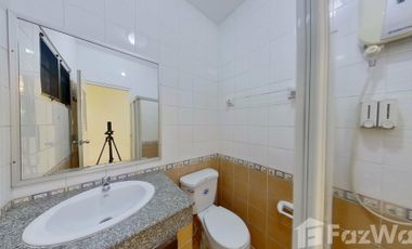 5 Bedroom House for sale at Regent 2