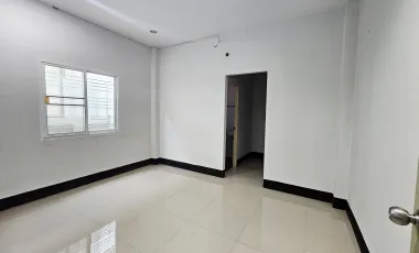 4 Bedroom Townhouse for sale in Rop Wiang, Chiang Rai