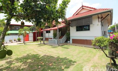 3 Bedroom House for sale in Ban Thon, Sakon Nakhon