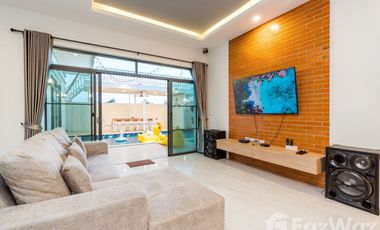Private Pool Villa 4Bed,4toilet next to Palm Hills Golf.