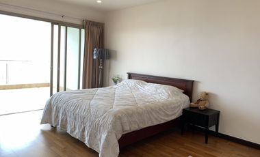 3 Bedroom sea view Condo for rent