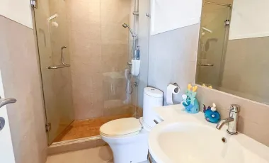 Boathouse Condo for rent