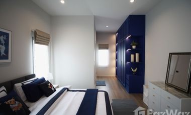 Setthasiri Bangna Km.10 by Sansiri