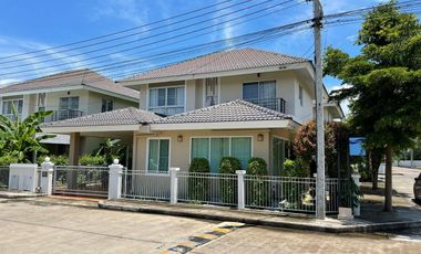 4 Bedroom House for sale at Karnkanok Ville 11