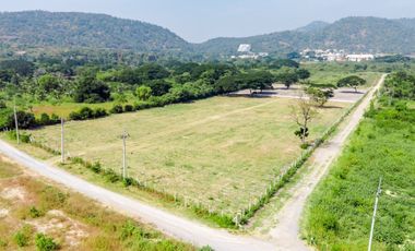 Land for sale in Nong Kae, Prachuap Khiri Khan