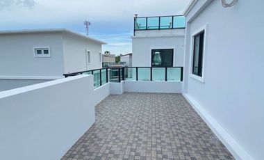 4 Bedroom House for sale at Suchawalai At Sea