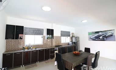 4 Bedroom House for sale in Ban Tat, Udon Thani