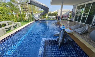 3 Bedroom Villa for sale in Cha-Am, Phetchaburi